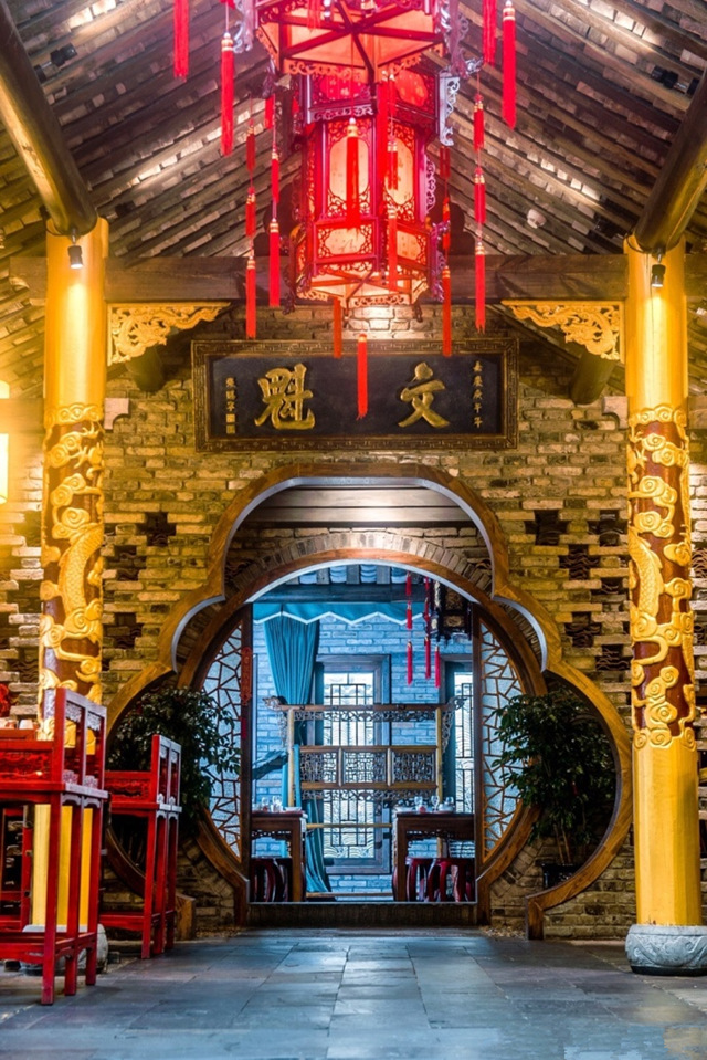 张靓颖推荐的火锅店,张靓颖成都春熙路