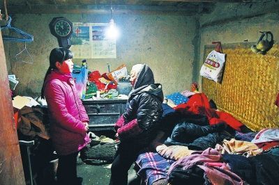 伊川11岁女孩母亡父弱智新年愿望想要一支画笔