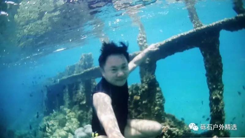 他是三毛挚友,他拥有全台湾“最令人羡慕的人生”!