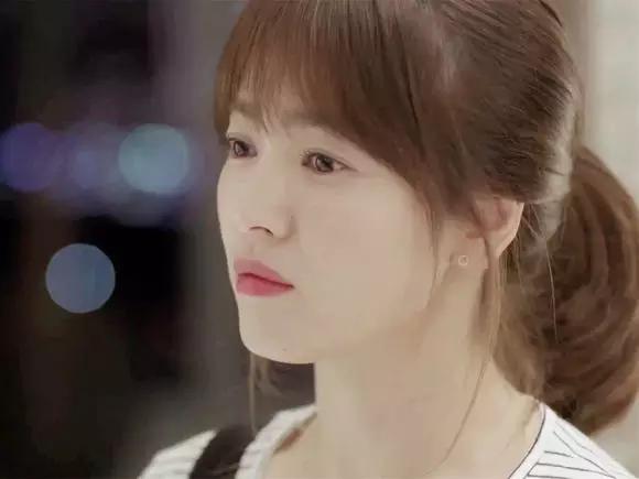 把《权利的游戏》拉下神坛的，还有这部韩版的枪炮与玫瑰...