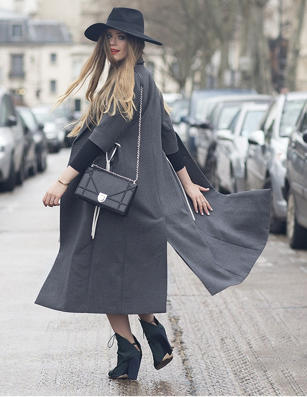 2万多元经典款也可以很时髦,买名牌包升值