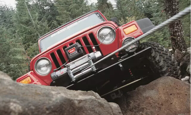 小长假自驾游车子需要注意什么,在这美好的季节自驾爱车畅游春天