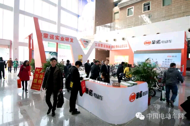 广角镜头——猛戳链接就能换个姿势看徐州展会！