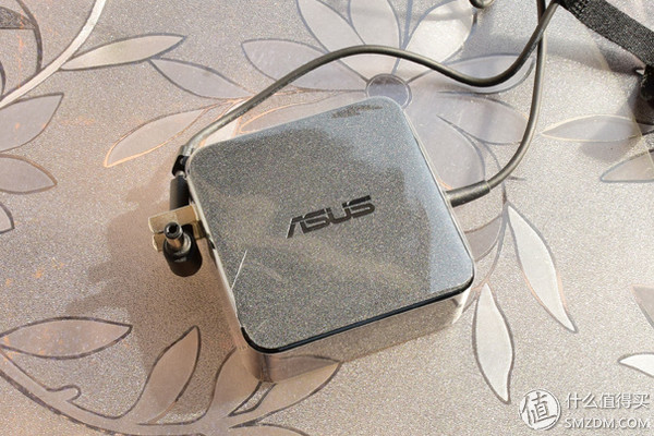 华硕2.5g路由器评测,华硕rt-ac5300路由器体验