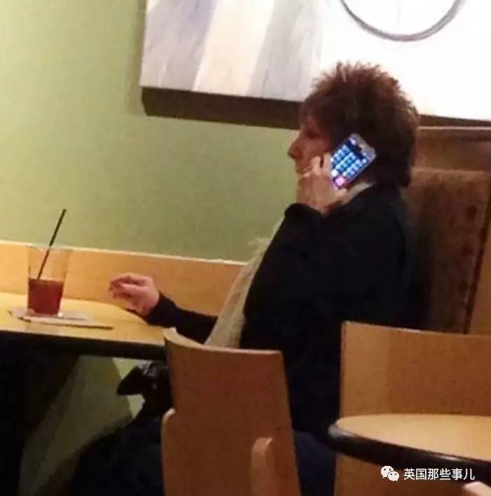 怎么教家里长辈用电子产品？这波槽吐的有点萌，又有点心酸……