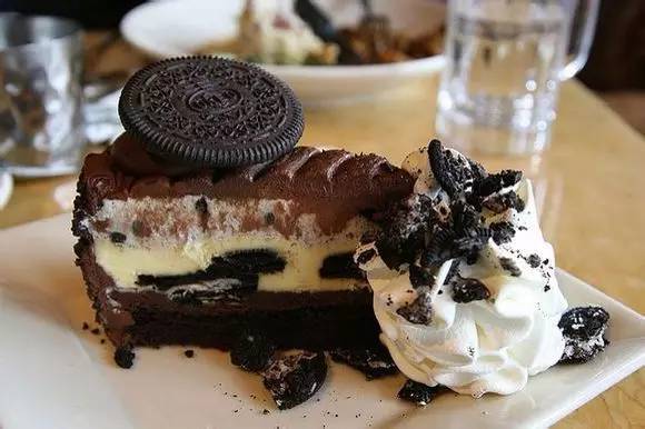 别拦我！为什么明明知道会胖，还是对你无法抗拒？