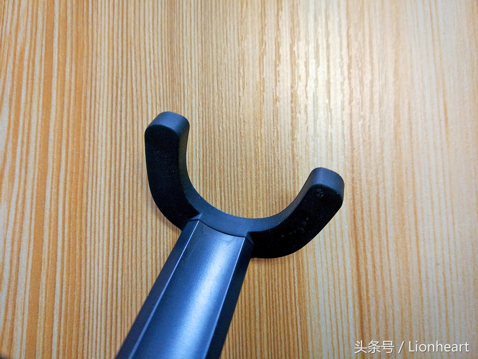 小米自拍杆最简单的方法,老款小米自拍杆使用教程