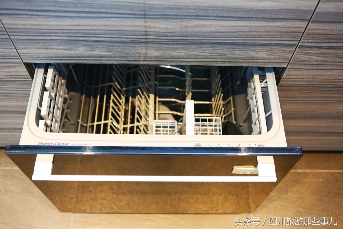 和领事、CEO做邻居，揭秘这家成都最贵的服务式公寓