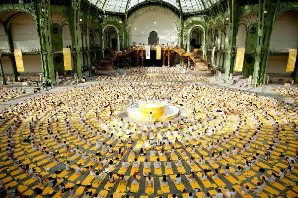 适合日常穿的瑜伽服款式,什么瑜伽服穿上舒服又好看