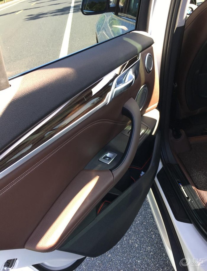 想换辆SUV，看了全新宝马X1，比老款的漂亮好多