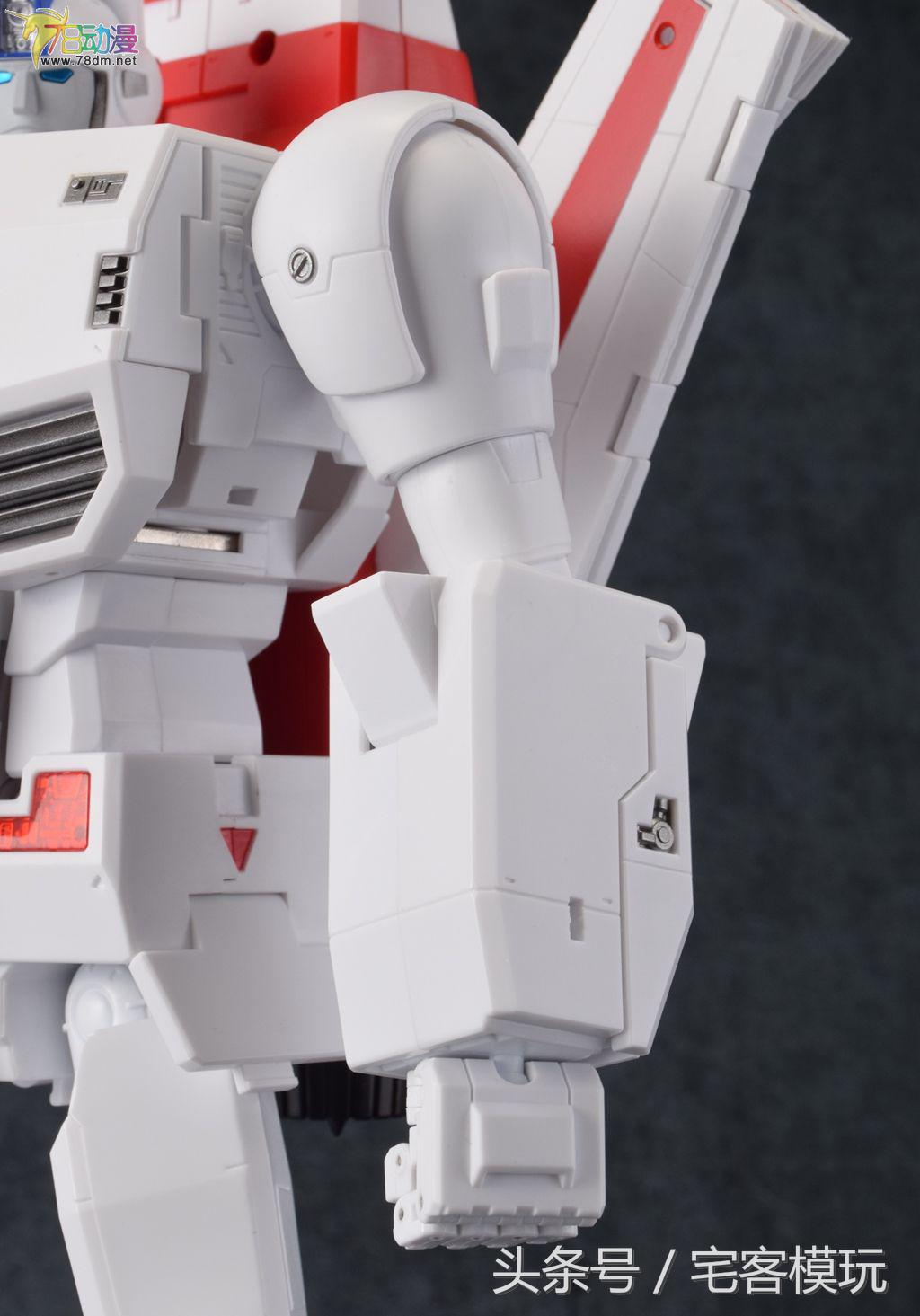 变形金刚3atoys大黄蜂,变形金刚淘宝擎天柱天火套装测评