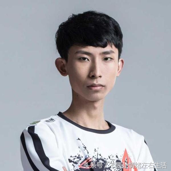 王者荣耀打野快速升4级技巧,王者荣耀快速升打野段