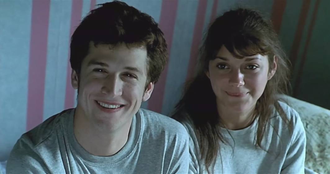 我爱你，可我不想输给你｜KY观影：《两小无猜》