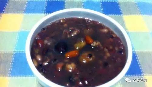 老人一吹电风扇就感冒,老人一阵风就感冒怎么回事