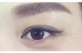 做了眉眼唇素颜也漂亮,刚做完雾状眉