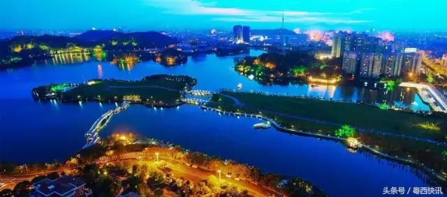 阳新莲花湖足球场,阳新最大足球场