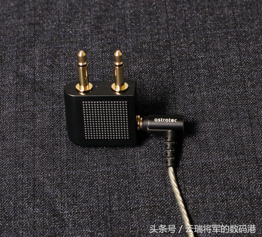 曾经和阿思翠耳机齐名的国产耳机,阿思翠降噪耳机