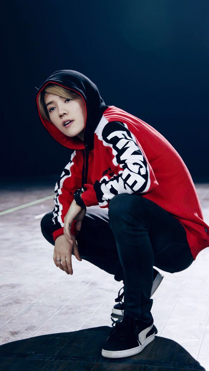 帅气鹿晗主题壁纸高清图片,鹿晗手机壁纸高清帅气动漫