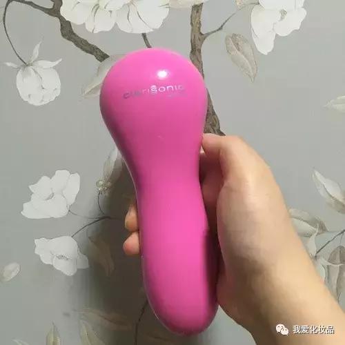 四十岁干皮敏感肌适合哪种护肤品,日本精华油哪一款适合干皮敏感肌