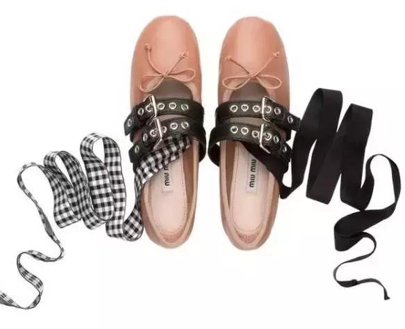 集优雅与舒适于一身的芭蕾鞋,时尚圈火炸天的芭蕾舞鞋