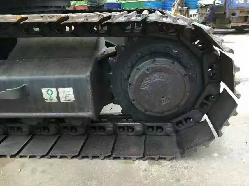 二手挖掘机分析,二手小松110挖掘机