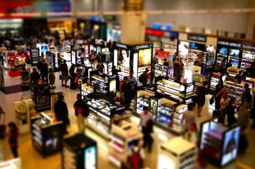 萧山机场国内出发有没有免税店,杭州萧山国际机场有哪些免税店