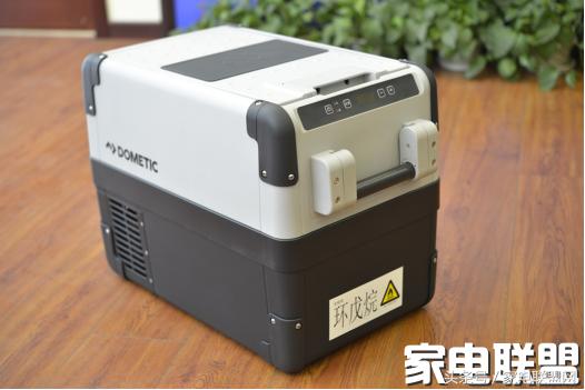 多美达车载冰箱cfx3,夏季旅行必备神器100件