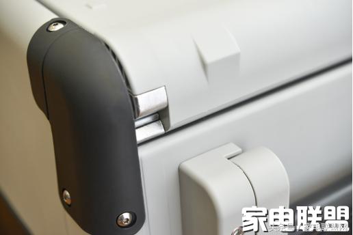 多美达车载冰箱cfx3,夏季旅行必备神器100件