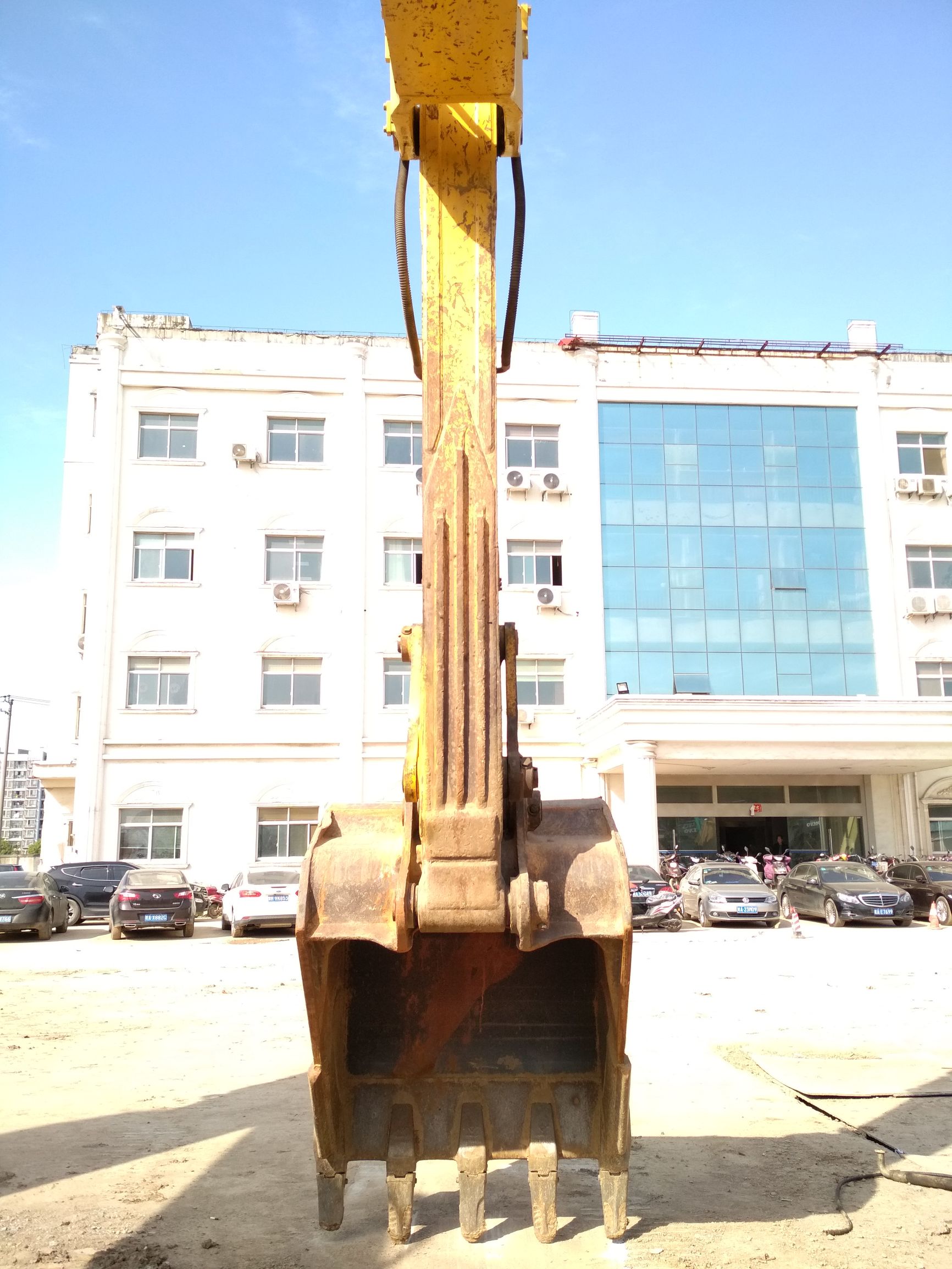 二手挖掘机分析,二手小松110挖掘机