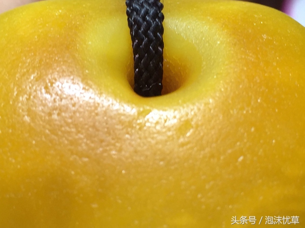 真正的蜜蜡琥珀是什么样子,带你欣赏不一样的琥珀蜜蜡