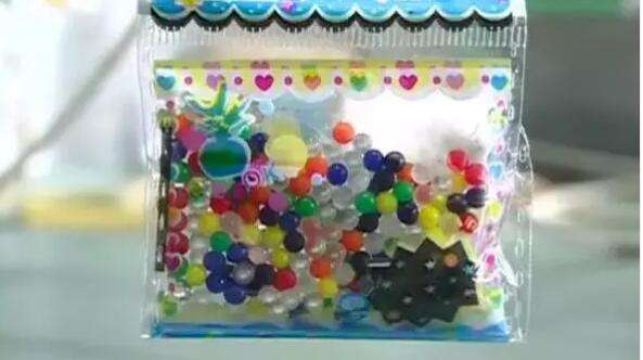 小学门口危险,小学门口提示学生注意安全