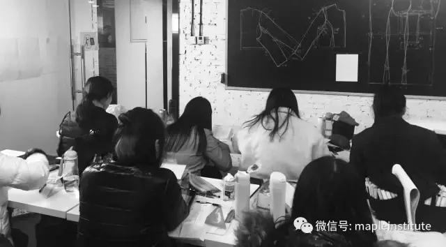 跨专业考研服装学,跨专业考研学姐