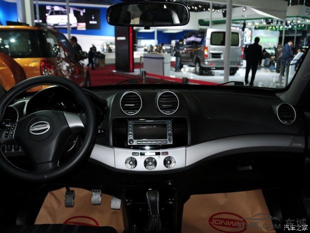 永源a3802014款值得买吗,永源a380suv优缺点