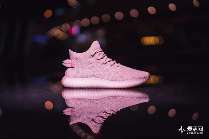 男生一定要尝试粉色穿搭,适合男生用的粉色单品