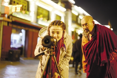 拉萨美丽的夜晚,拉萨的春天有多美