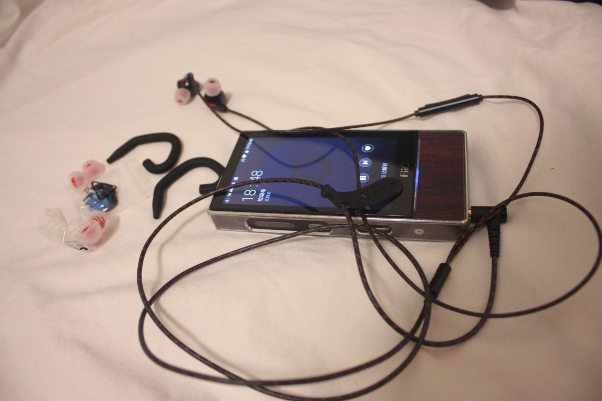 飞傲三代hifi耳机,飞傲耳机fd3