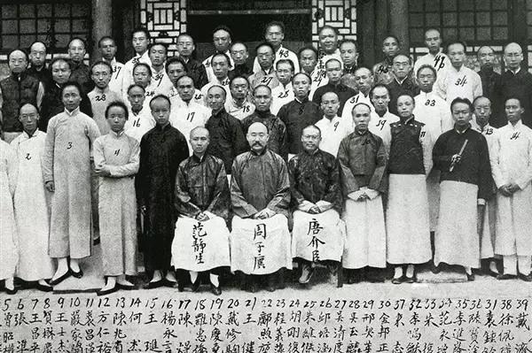 清华北大的全部视频,清华大学九十年代的照片