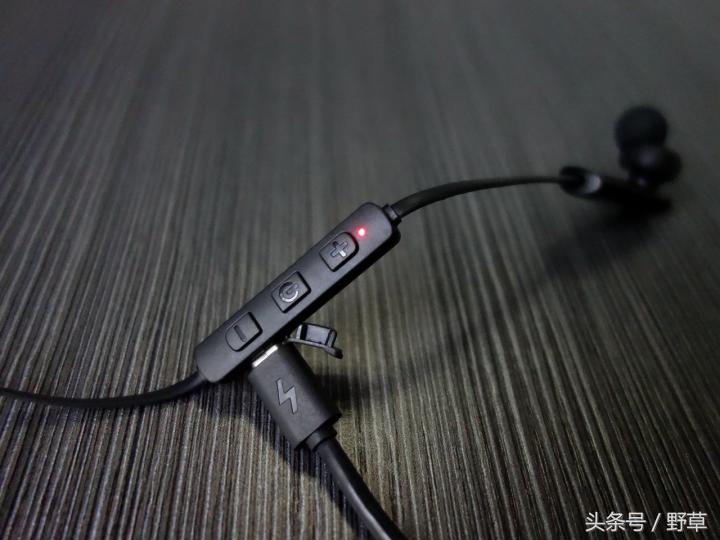 无拘无束的畅享运动，赛尔贝尔D300无线蓝牙运动耳机简评