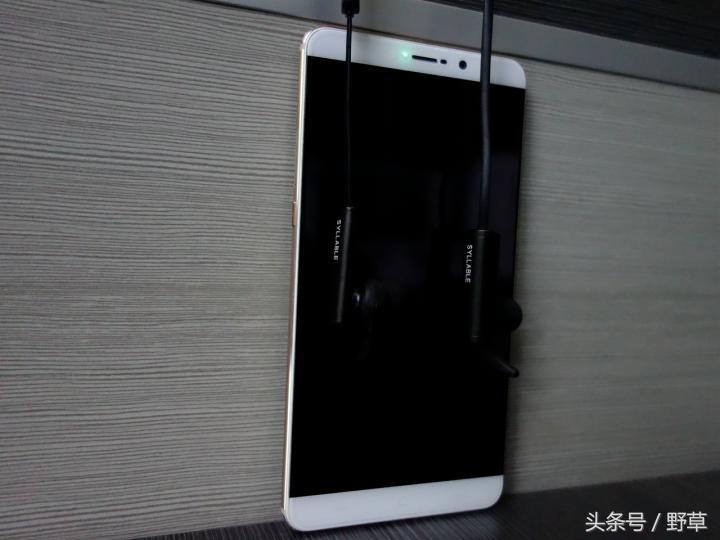 无拘无束的畅享运动，赛尔贝尔D300无线蓝牙运动耳机简评