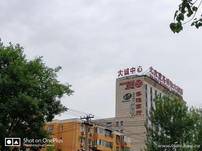 一加5骁龙835手机多少钱,1499元一加5手机