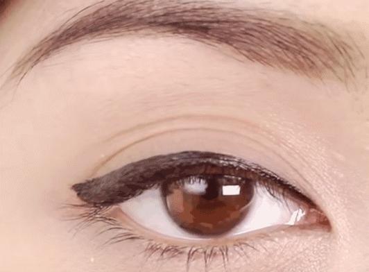 手残星人的自我救赎，从此眼线不求人