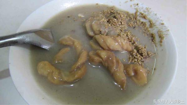 又到了一年一度的小龙虾盛宴了大家如何在家吃到小龙虾？西安这条街美食秒杀回民街统统吃一遍才过瘾？