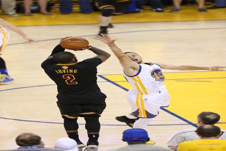 凯里欧文kyrie球鞋,kyrieirving凯里欧文多高