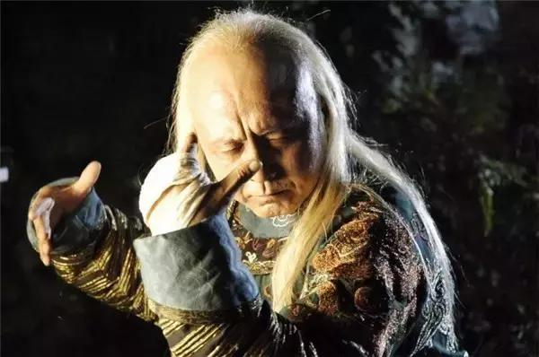 各版本鹿鼎记海大富,鹿鼎记海大富扮演者谷峰