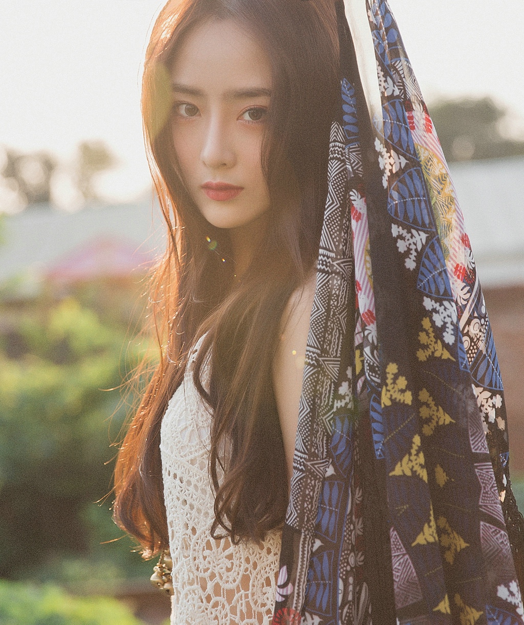 这枪战是游戏还是电影里面的，想去看看完整的