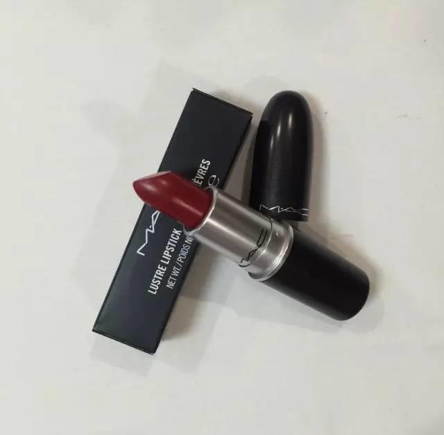 每个女生都想要的化妆品全套,每个女人都想要的口红