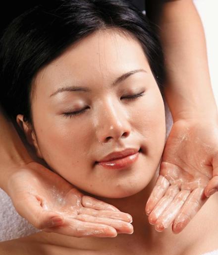 护肤脸部清洁产品,清洁类护肤品的作用是什么