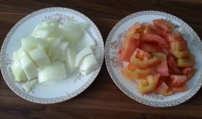 不一样的西红柿炖牛腩,番茄牛肉面和红烧牛肉面一起煮