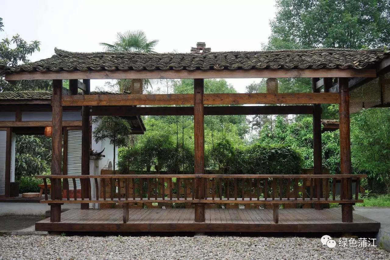 成都明月村值得去吗,成都附近的明月村在哪里