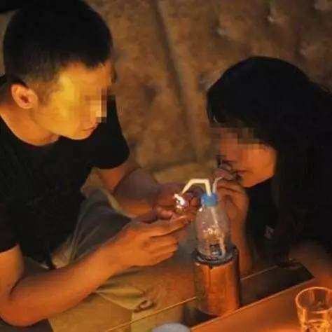 小韩说法｜「国际禁毒日」*毒冰**的四种叫法，你知道几个？